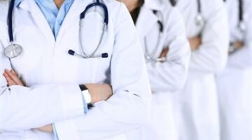 بعد تصديق الرئيس السيسي.. التزامات على مقدم الخدمة الطبية تجاه المريض بقانون المسؤولية الطبية