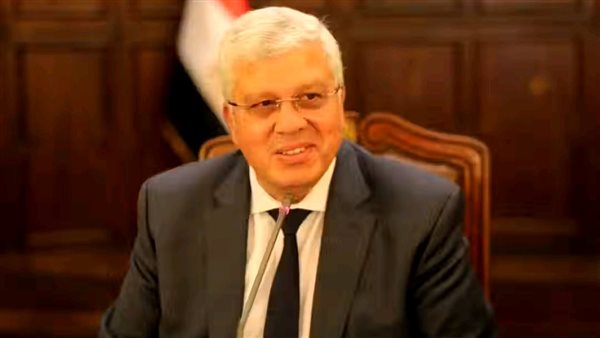 توجيه عاجل من وزير التعليم العالي بشأن تعطيل الدراسة بالجامعات غدا