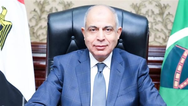 محافظ المنيا يقرر تعليق الدراسة غدًا الأربعاء بسبب العاصفة الترابية حفاظًاعلى سلامة الطلاب