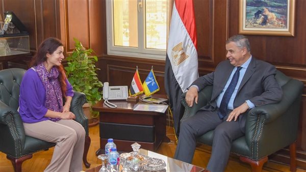 محافظ الإسكندرية يستقبل قنصل فرنسا ووكالة التنمية الفرنسية لبحث التعاون بمجالات النقل