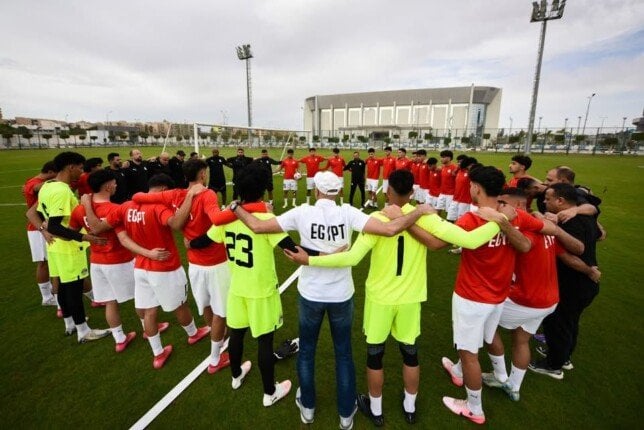 المنتخب الوطني تحت 20 سنه يختتم تدريباته استعداداً لسيراليون غدًا
