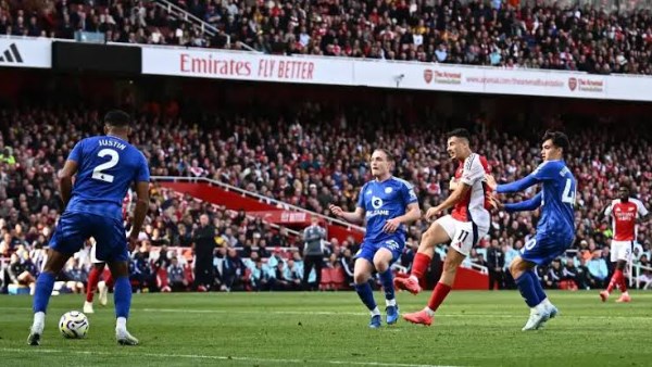نتيجة مباراة آرسنال و بي اس جي في دوري أبطال أوروبا