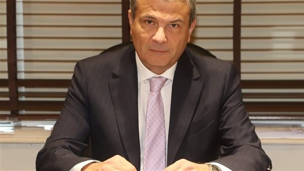“فاروق” يشدد على متابعة عمليات حصاد القمح وحالة الزراعات والثروة الحيوانية والداجنة
