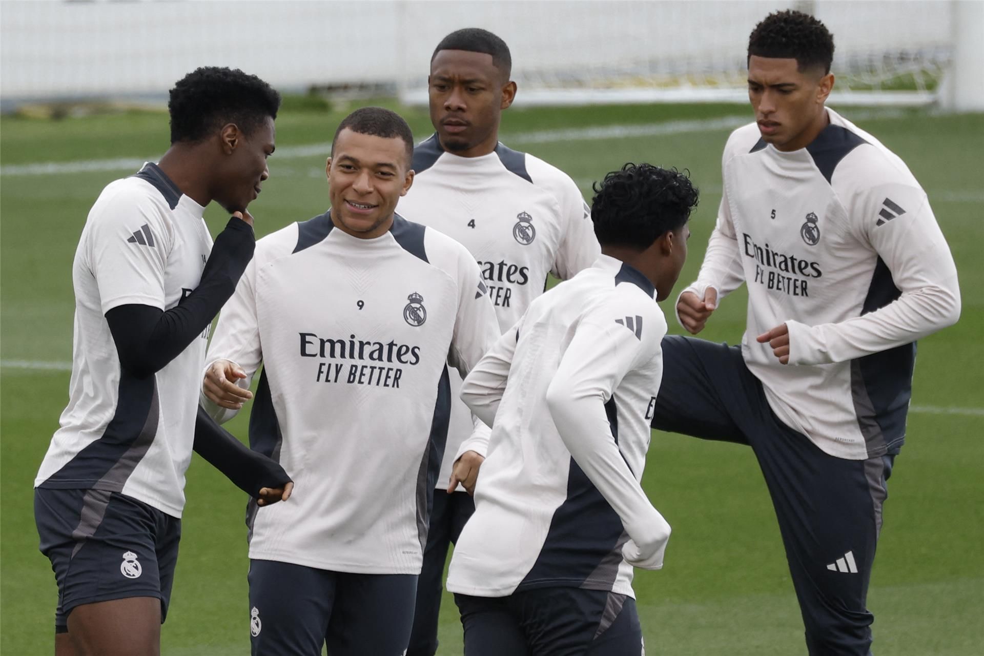 3 أنباء سارة لريال مدريد قبل كلاسيكو الكأس