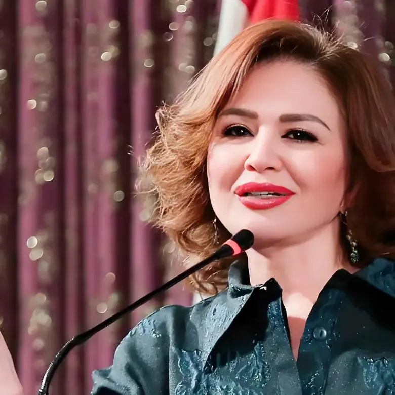 إلهام شاهين بعد تكريمها بمنتدى الثقافات العربية بلبنان: تشرفت بتمثيل مصر