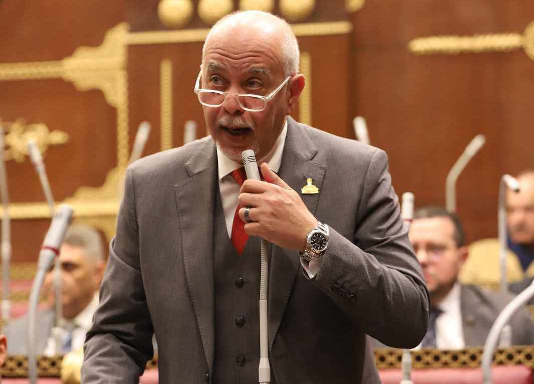 النائب حازم الجندي: قانون الإيجار القديم إهدار للثروة العقارية.. مالك ولا يملك النائب حازم الجندي: قانون الإيجار القديم إهدار للثروة العقارية.. مالك ولا يملك