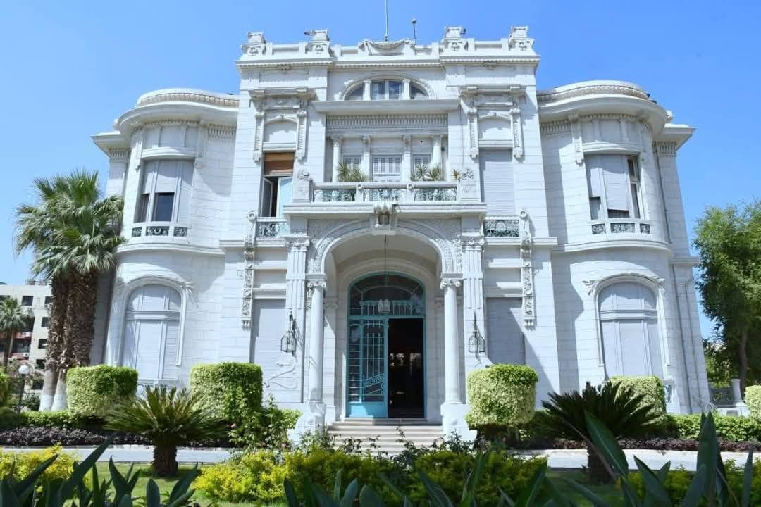 جامعة عين شمس: تأسيس جمعية للخدمات الجامعية ككيان أهلي