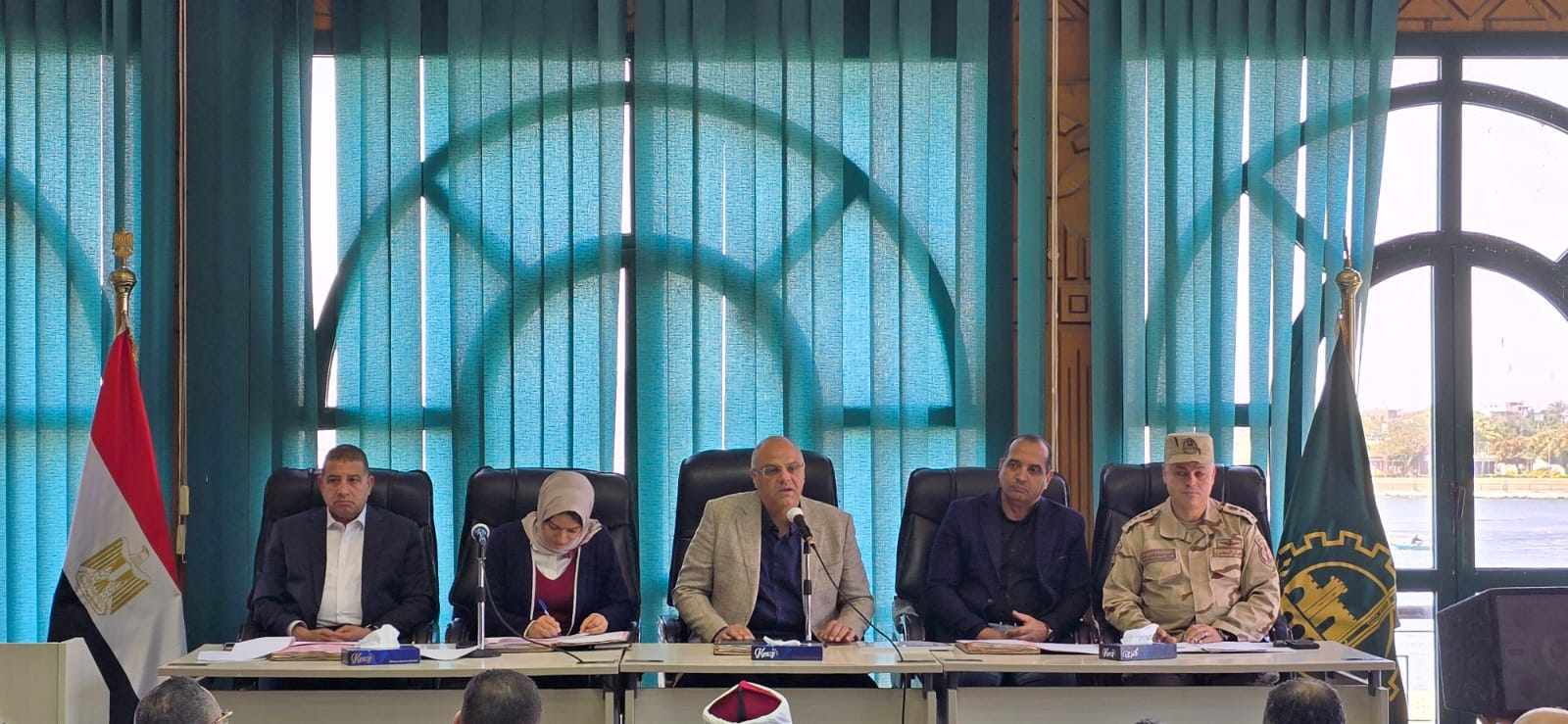 محافظ القليوبية يؤكد أهمية تطوير القناطر الخيرية واستعادتها على الخريطة السياحية