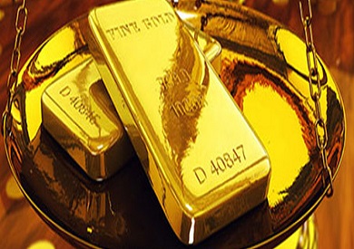 لماذا يحلق الذهب إلى مستويات قياسية فوق 3200 دولار للأونصة؟