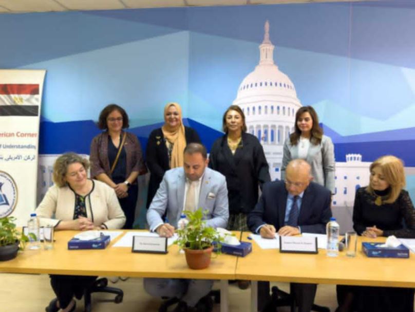 السفارة الأمريكية وجمعية الثقافة المصرية تمددان الدعم للزاوية الأمريكية في المعادي