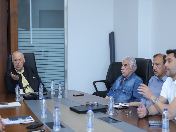 أبو ريدة يجتمع باللجنة الفنية لاتحاد الكرة