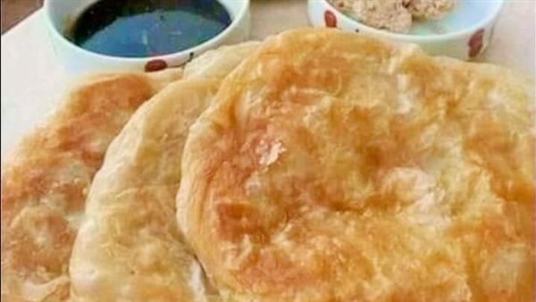 أسرع وأسهل طريقة لإعداد الفطير المشلتت الفلاحي بالمنزل أسرع وأسهل طريقة لإعداد الفطير المشلتت الفلاحي بالمنزل