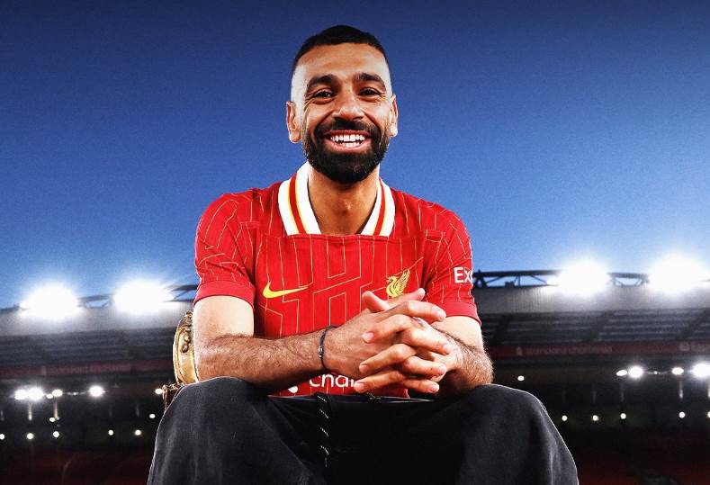 أسطورة فرنسا يتغنى بإرث ينتظر محمد صلاح عقب التمديد مع ليفربول أسطورة فرنسا يتغنى بإرث ينتظر محمد صلاح عقب التمديد مع ليفربول