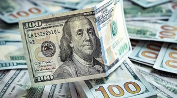 أسعار الدولار مقابل الجنيه اليوم.. يسجل 50.78 جنيه للشراء