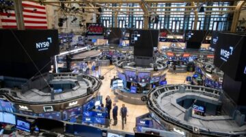 أول 100 يوم لترامب.. البورصة الأميركية تسجل أسوأ أداء في 50 عاماً