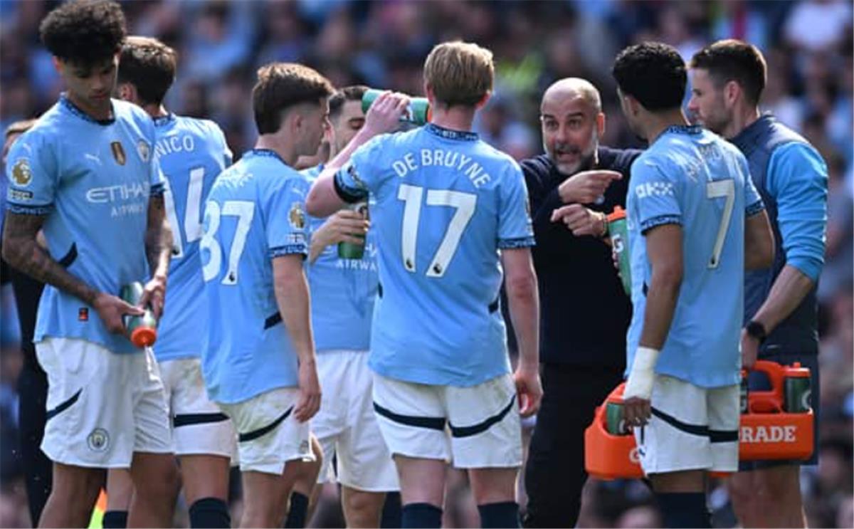 أولوية قصوى.. الاتحاد السعودي يفاوض لاعب مانشستر سيتي أولوية قصوى.. الاتحاد السعودي يفاوض لاعب مانشستر سيتي