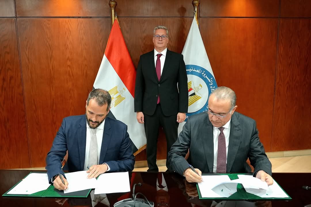 إيجاس وإكسون موبيل توقعان مذكرة تفاهم لتطبيق البحث والاستكشاف