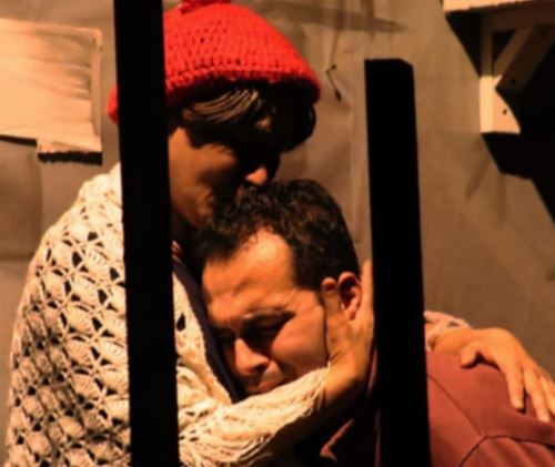إقبال جماهيري على عرض صديق العمر على مسرح قصر ثقافة روض الفرج