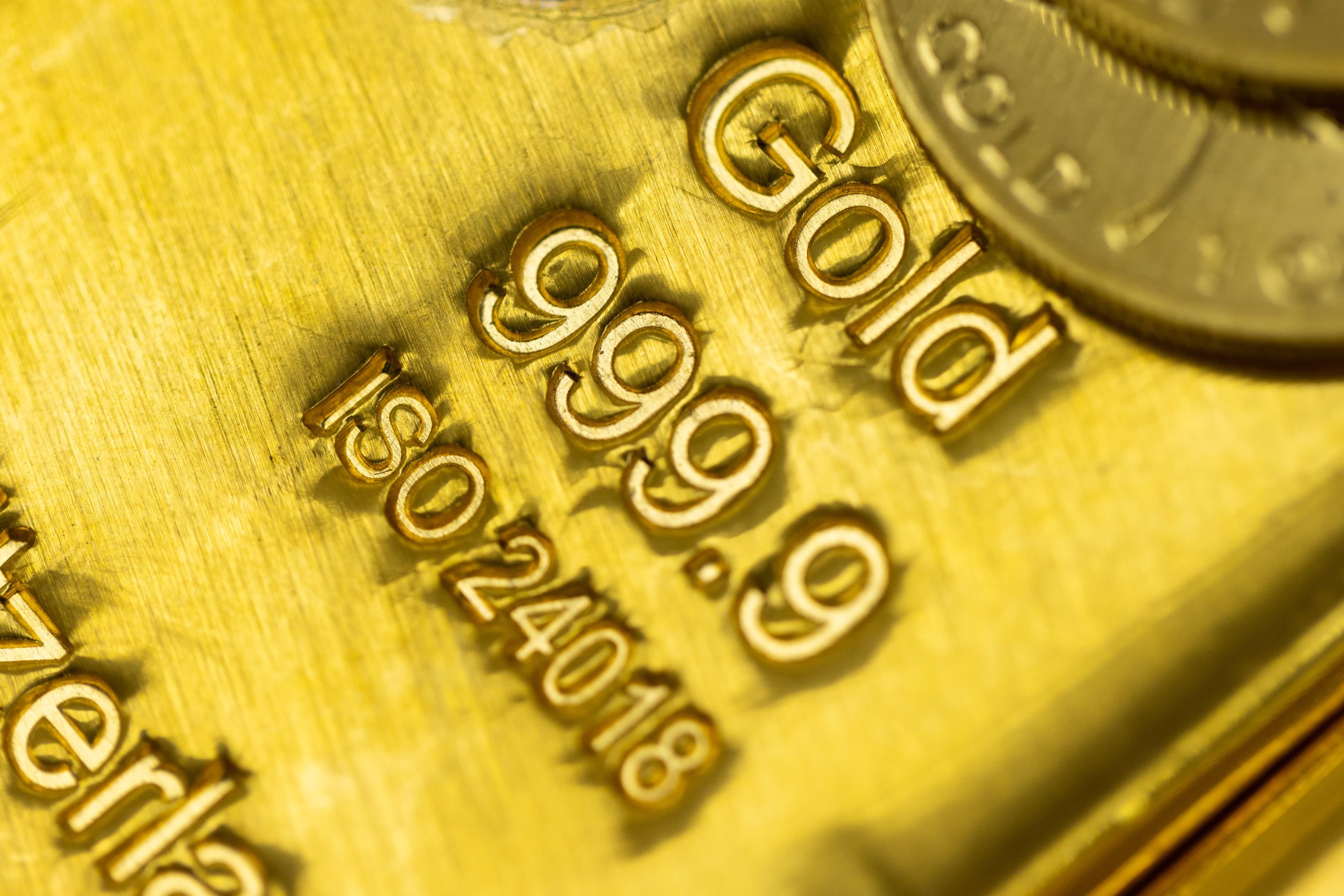تراجع أسعار الذهب في عمان اليوم وعيار 21 يسجل 35.800 دينار بداية التعاملات