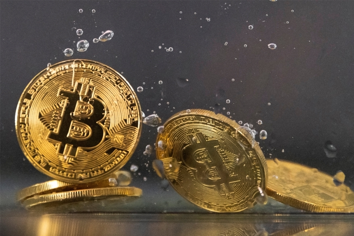 ارتفاع أسعار العملات المشفرة بعد الموافقة على إطلاق صناديق تتبع أداء عملة الريبل