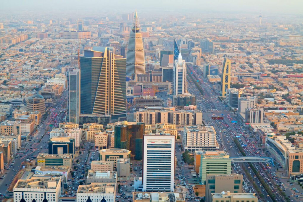 ارتفاع الصادرات غير النفطية السعودية في فبراير 14.3%.. إليك الأسباب