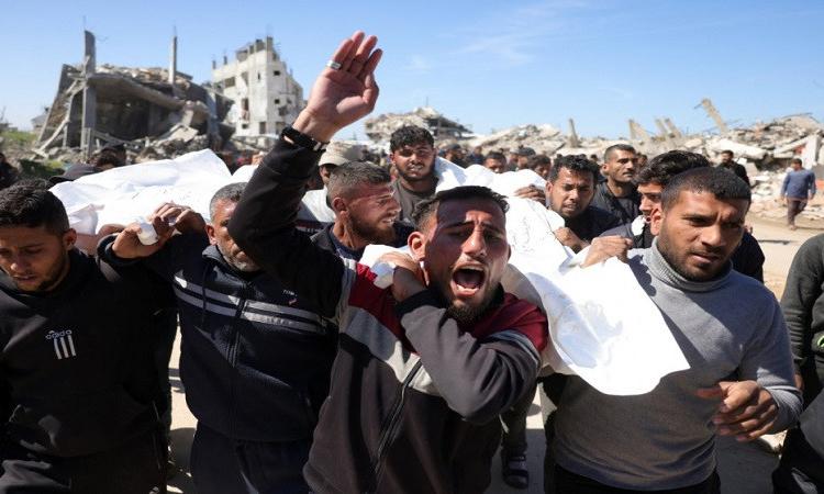 استشهاد 4 فلسطينيين في قصف إسرائيلي على شمال ووسط قطاع غزة