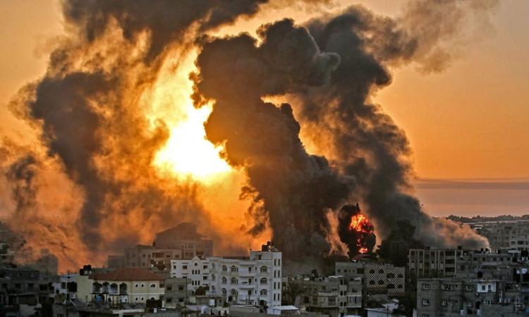 استشهاد ثلاثة فلسطينيين بينهم طفل في قصف الاحتلال الإسرائيلي لخان يونس
