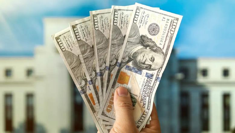 استقرار أسعار الدولار في البنوك اليوم ليسجل 51.06 جنيه استقرار أسعار الدولار في البنوك اليوم ليسجل 51.06 جنيه
