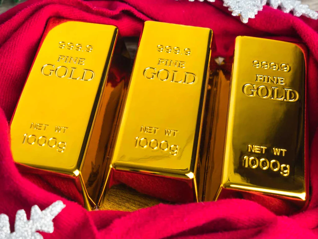 استقرار أسعار الذهب في الإمارات اليوم وعيار 21 يسجل 355.00 درهم بداية التعاملات