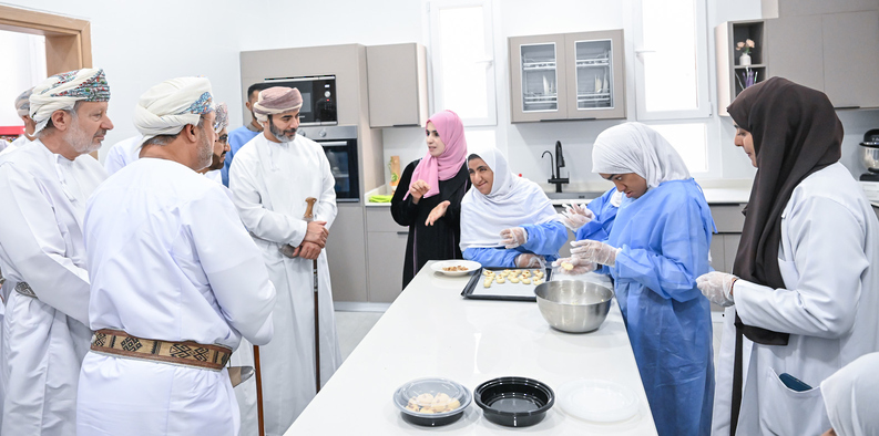افتتاح الورش المحمية الإنتاجية للأشخاص ذوي الإعاقة بنزوى