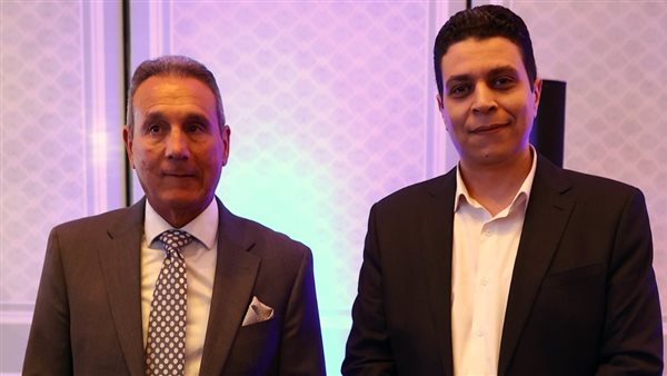 الإتربي لـ «الجمهور»: أتوقع خفض الفائدة وشهادات البنك الأهلي 28% الأكثر إقبالا