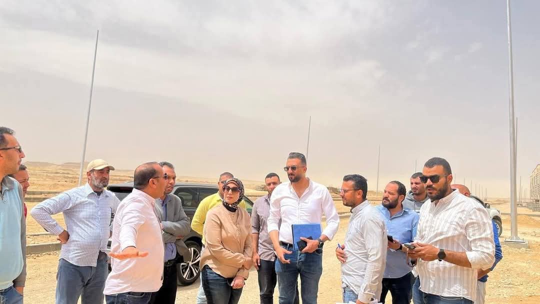 الإسكان: طرح 2064 وحدة سكنية ومدرسة وحضانة وسوق في السويس الجديده
