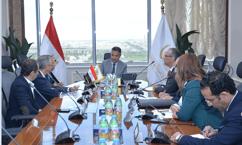 التموين تتعاون مع أوراسكوم للإنشاءات في تطوير الصوامع وزيادة السعات التخزينية