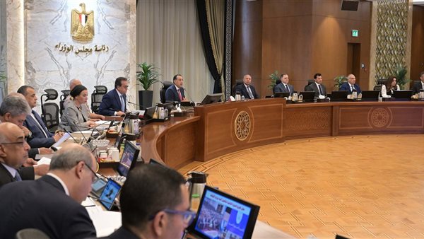 الحكومة توافق على 6 قرارات خلال اجتماعها الأسبوعى.. تعرف عليها