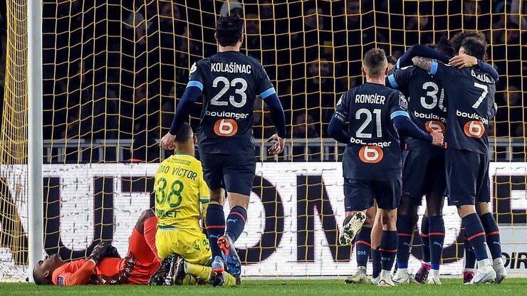 الدوري الفرنسي.. مارسيليا يتغلب على تولوز في مباراة مثيرة بنتيجة 3-2 الدوري الفرنسي.. مارسيليا يتغلب على تولوز في مباراة مثيرة بنتيجة 3-2