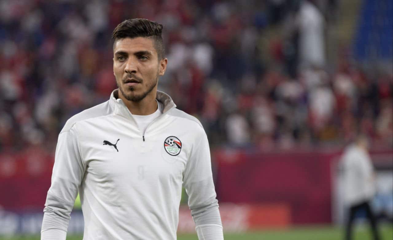 الزمالك يكشف حقيقة التعاقد مع محمد شريف