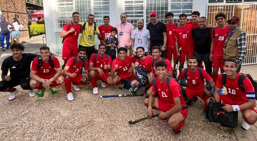 السفير وائل لطفي يهنئ منتخب مصر للهوكي بعد تأهله إلى كأس العالم