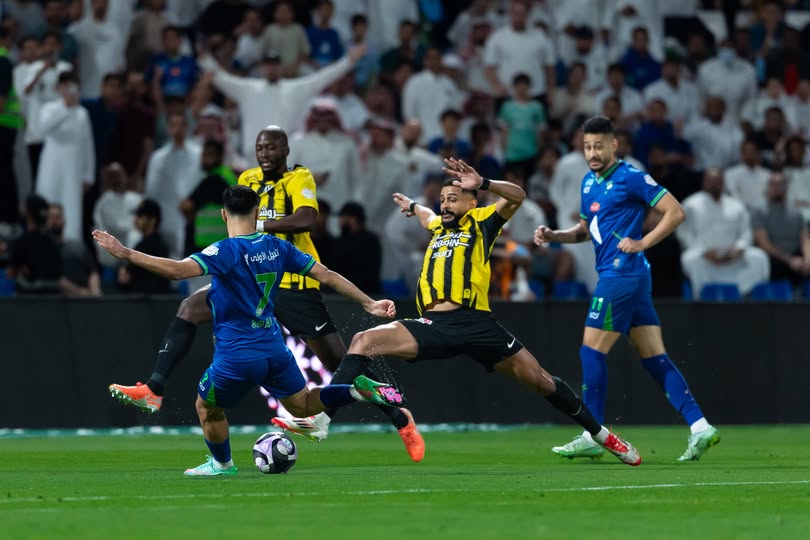 الفتح يفوز على الاتحاد بثنائية نظيفة في الدوري السعودي الفتح يفوز على الاتحاد بثنائية نظيفة في الدوري السعودي