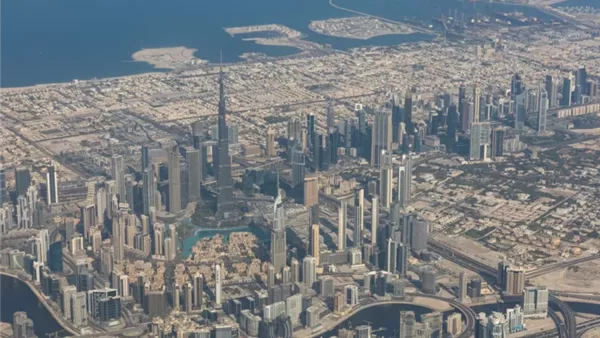 القطاع العقاري يجذب أنظار المستثمرين القطريين.. صفقتان استراتيجيتان في الطريق (تفاصيل)