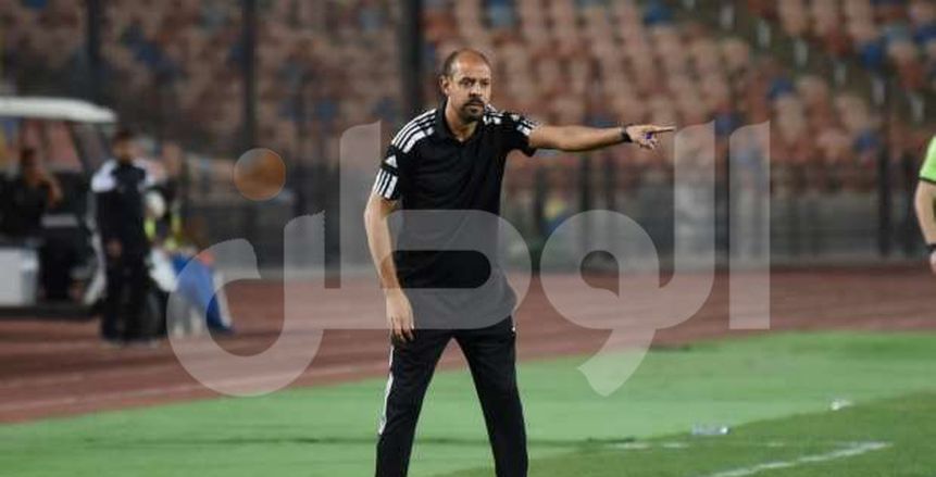 الكشف عن تفاصيل جلسة عماد النحاس مع لاعبي الأهلي