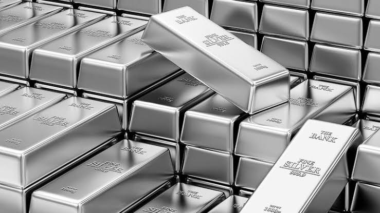 الملاذ الآمن: ارتفاع أسعار الفضة بالأسواق المحلية 4.3% بتعاملات الأسبوع الماضي