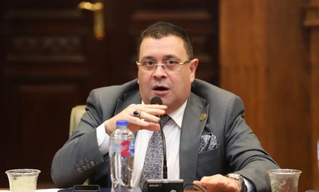 النائب هشام الحاج علي: زيارة ماكرون لمصر جاءت في لحظة فارقة النائب هشام الحاج علي: زيارة ماكرون لمصر جاءت في لحظة فارقة