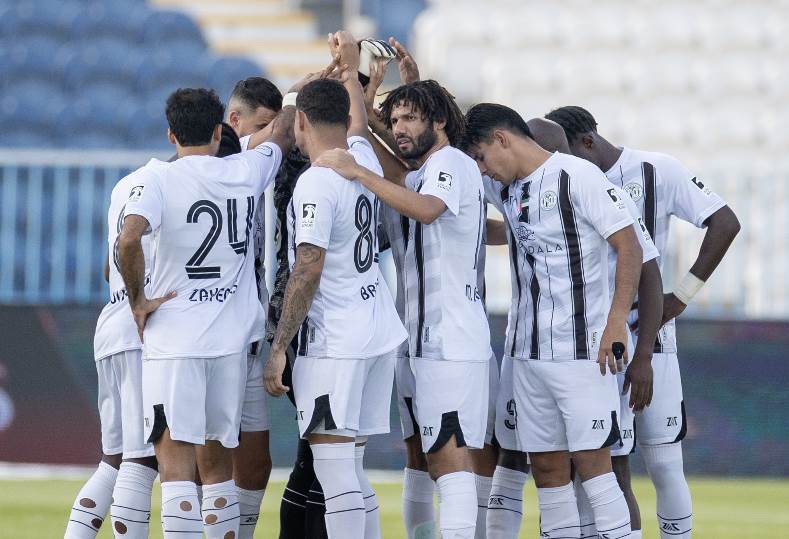 النني يطارد أول ألقابه مع الجزيرة في نهائي كأس مصرف أبوظبي أمام شباب الأهلي النني يطارد أول ألقابه مع الجزيرة في نهائي كأس مصرف أبوظبي أمام شباب الأهلي