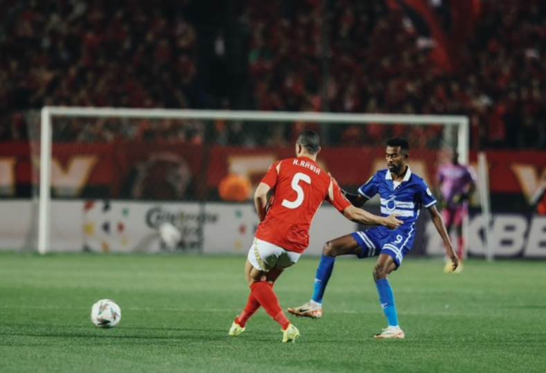 الهلال ضد الأهلي .. المارد الأحمر يواصل كتابة التاريخ أمام الأندية السودانية