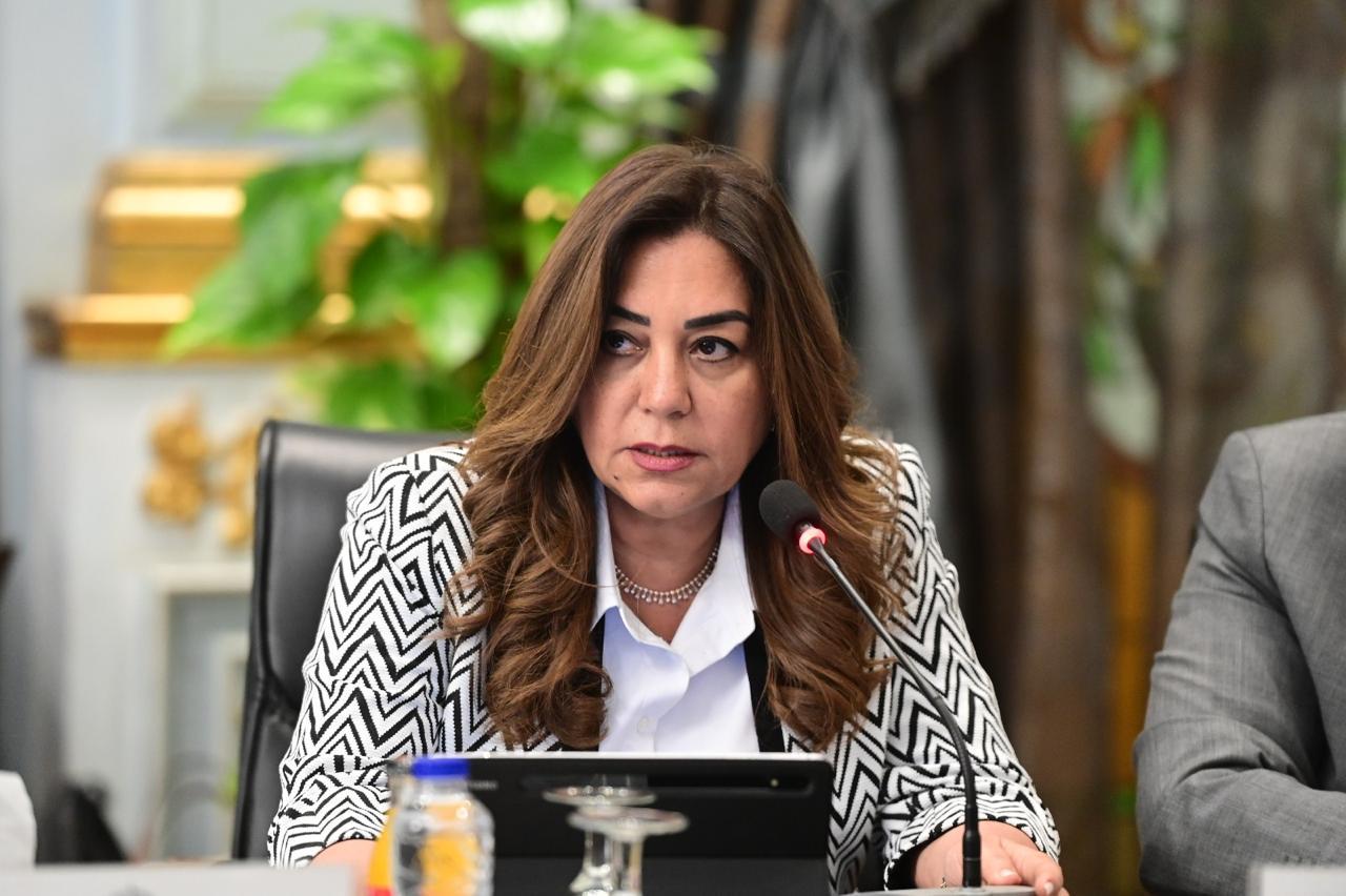 بدء تطبيق المواعيد الصيفية لفتح وغلق المحال العامة اعتبارا من غد الجمعة