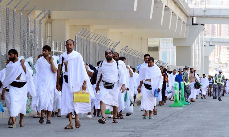 بدء وصول أولى رحلات الحجاج لمطار المدينة المنورة