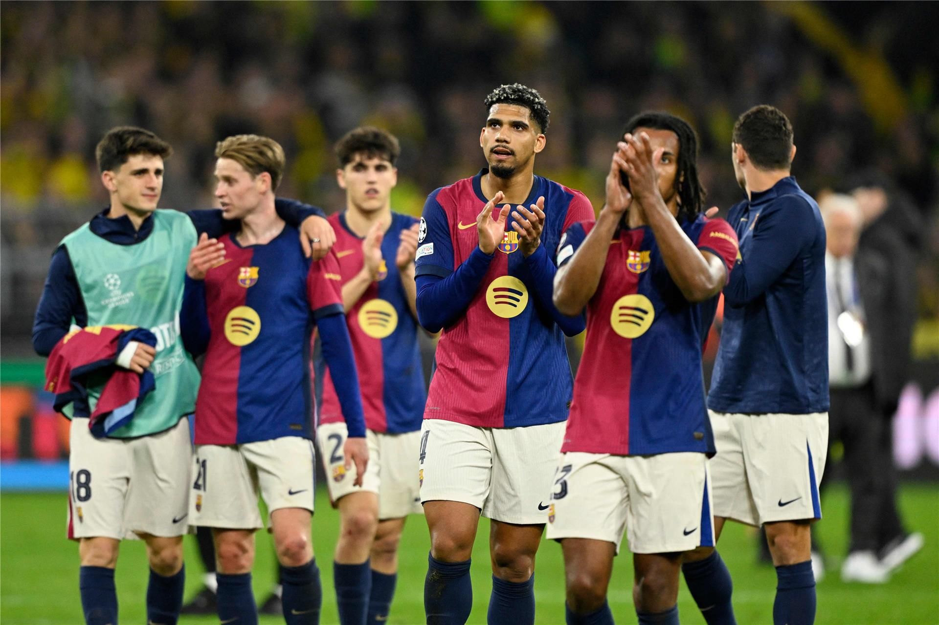 برشلونة يتذيل ترشيحات الفوز بدوري أبطال أوروبا برشلونة يتذيل ترشيحات الفوز بدوري أبطال أوروبا