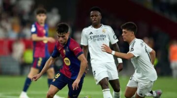 برشلونة يتوج بـ لقب كأس ملك إسبانيا بثلاثية في شباك ريال مدريد