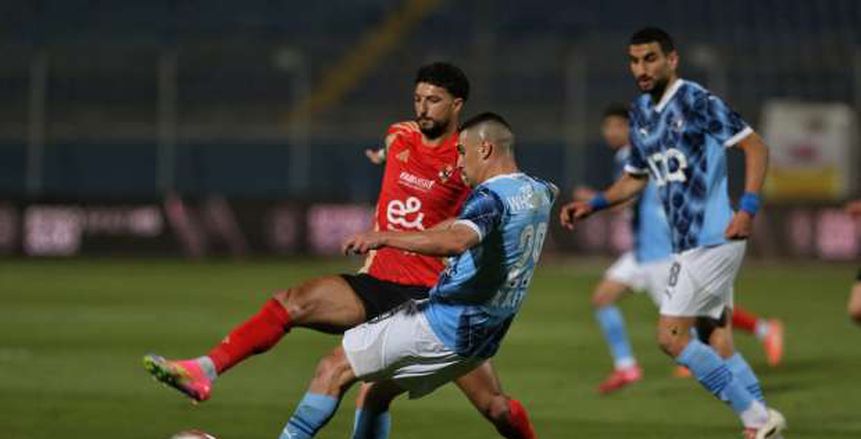 بسبب العاصفة الترابية.. هيئة الأرصاد الجوية تكشف موقف مباريات الدوري غدا