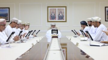 بلدي مسندم يناقش عددًا من المشروعات الخدمية